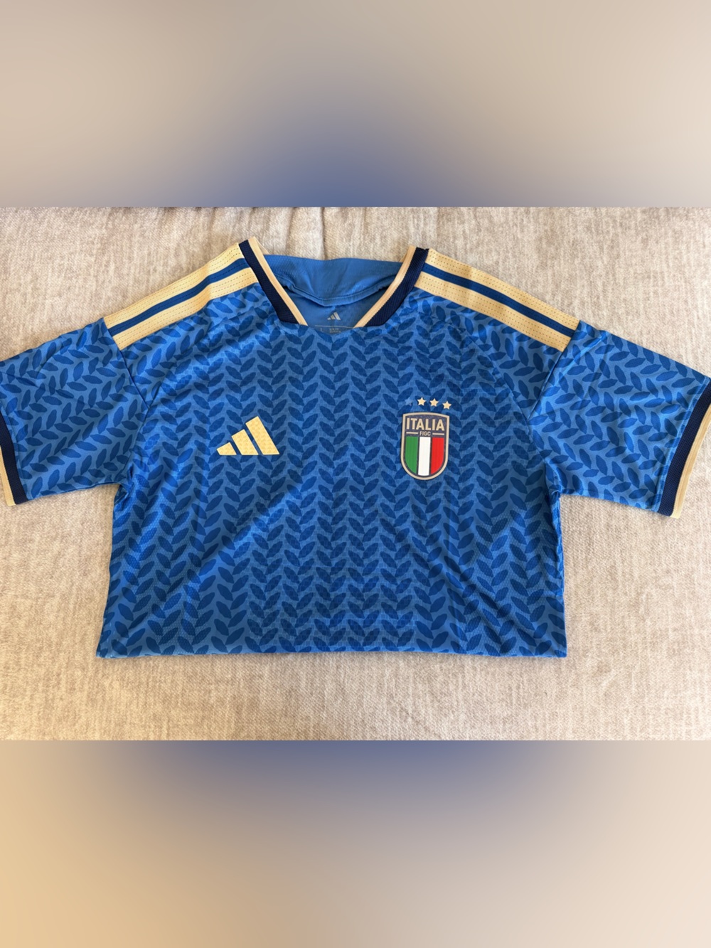 Italy National Football Team Home Jersey - READ LISTING - Medium